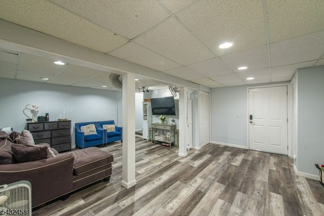 56 Garden Ave 2, Woodland Park, NJ 07424