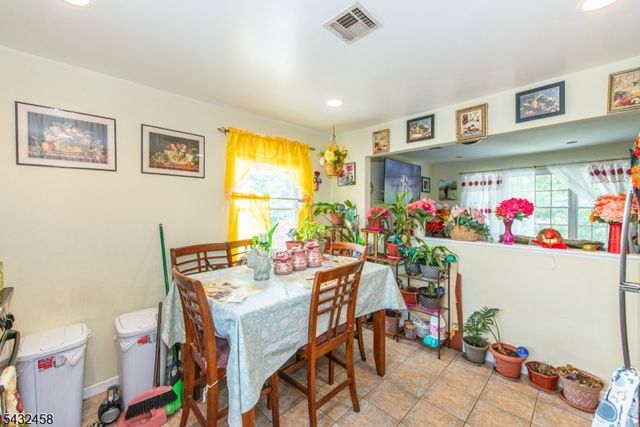 56 Garden Ave 2, Woodland Park, NJ 07424