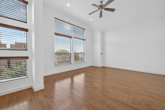 5018 Lillian Street, Houston, TX 77007