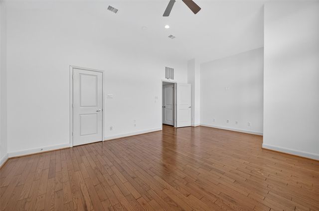 5018 Lillian Street, Houston, TX 77007