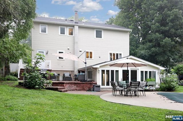 593 Westwood Avenue, River Vale, NJ 07675