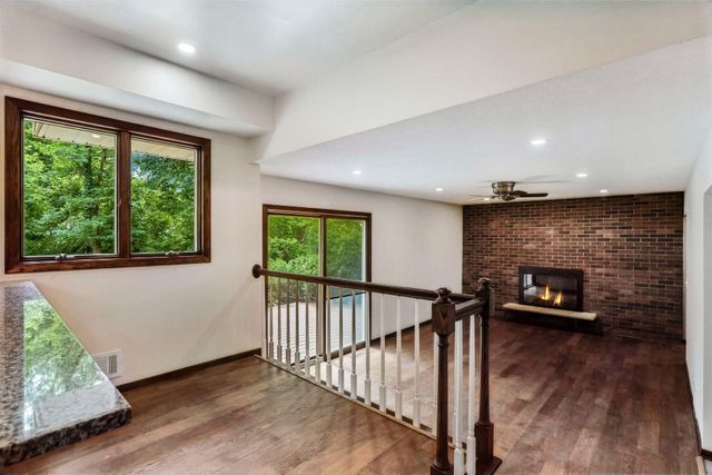 1086 Carlton Drive, Shoreview, MN 55126