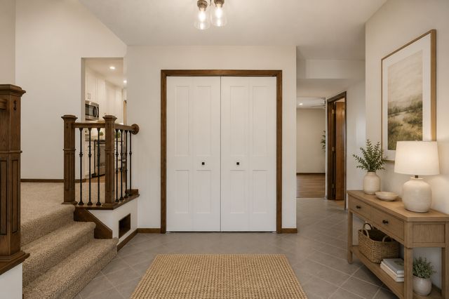 1086 Carlton Drive, Shoreview, MN 55126