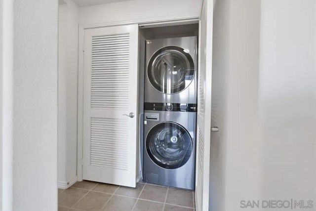 8233 Station Village Ln 2409, San Diego, CA 92108