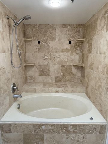 9235 SW 8th Street 512, Boca Raton, FL 33428