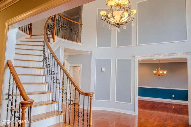 3 Green Springs Way, Freehold, NJ 07728