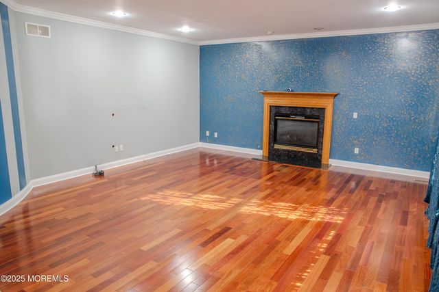 3 Green Springs Way, Freehold, NJ 07728