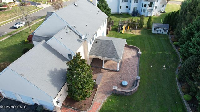 3 Green Springs Way, Freehold, NJ 07728