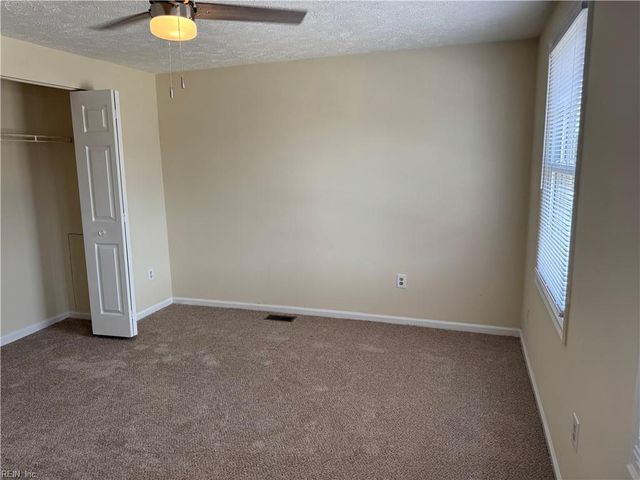 46 Lucinda CT, Hampton, VA 23666