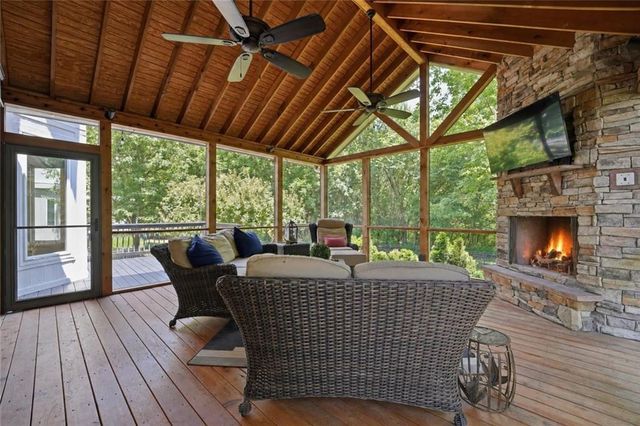 12459 Rosehill Street, Overland Park, KS 66213