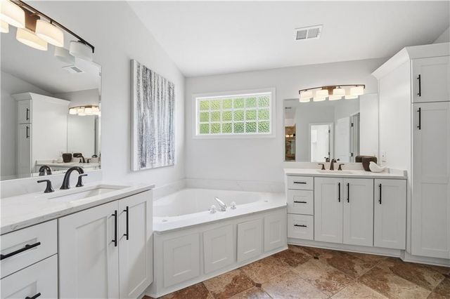 12459 Rosehill Street, Overland Park, KS 66213
