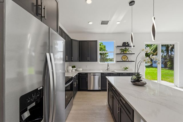 7705 Sebastian Road, Fort Pierce, FL 34951