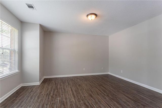 7190 Cavender SW Drive, Atlanta, GA 30331