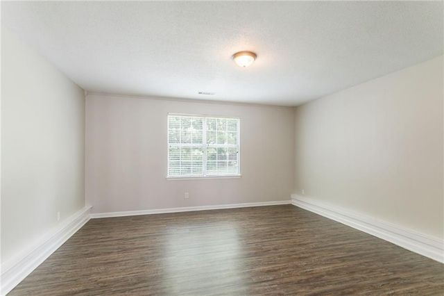 7190 Cavender SW Drive, Atlanta, GA 30331