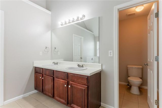 7190 Cavender SW Drive, Atlanta, GA 30331