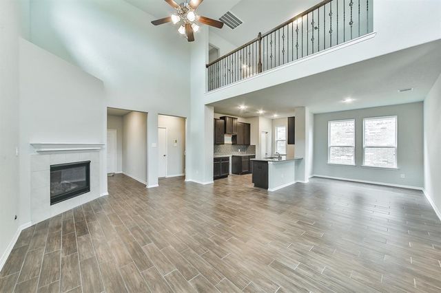 2323 Honey Heights Lane, Fresno, TX 77545