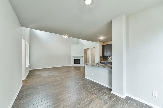 2323 Honey Heights Lane, Fresno, TX 77545