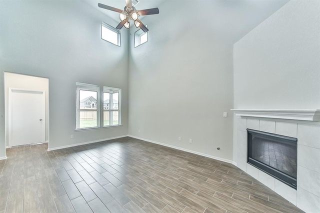 2323 Honey Heights Lane, Fresno, TX 77545