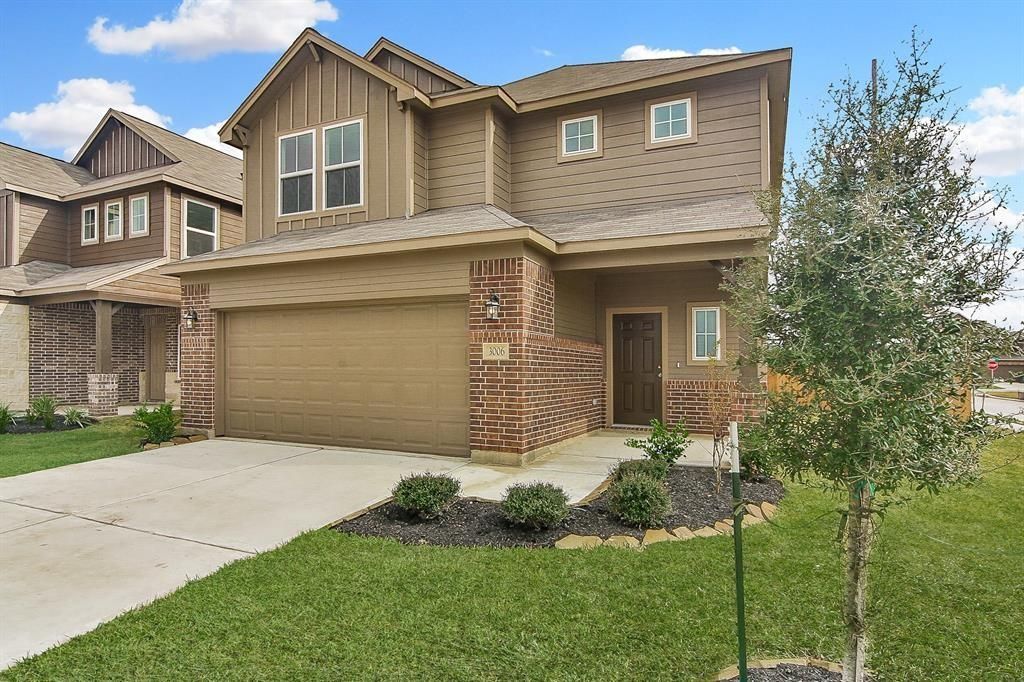 2323 Honey Heights Lane, Fresno, TX 77545