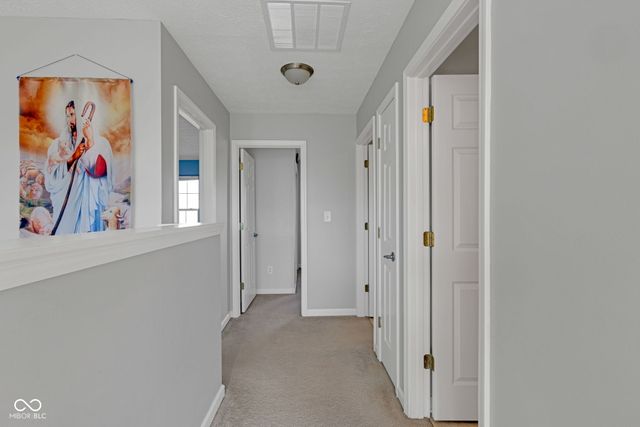 6679 Amherst Way, Zionsville, IN 46077