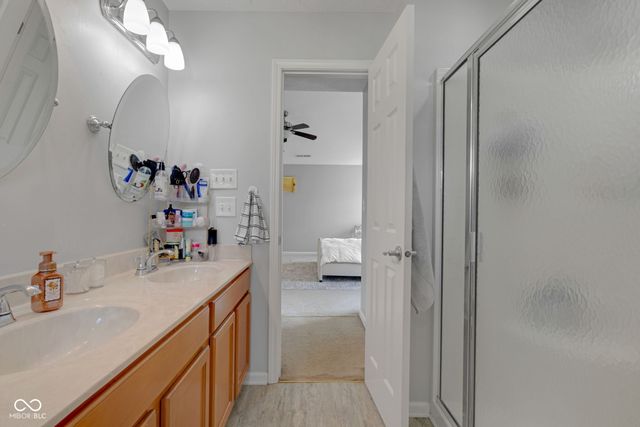 6679 Amherst Way, Zionsville, IN 46077