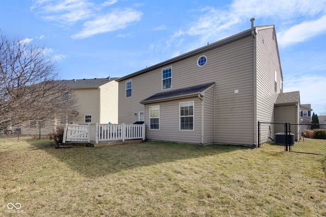 6679 Amherst Way, Zionsville, IN 46077