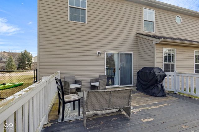 6679 Amherst Way, Zionsville, IN 46077