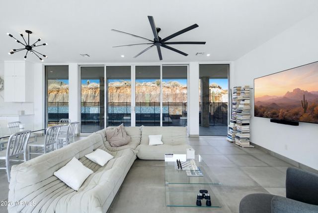 43359 N 66TH Street, Cave Creek, AZ 85331