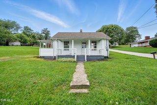 325 Kaywood Avenue, Mount Carmel, TN 37645