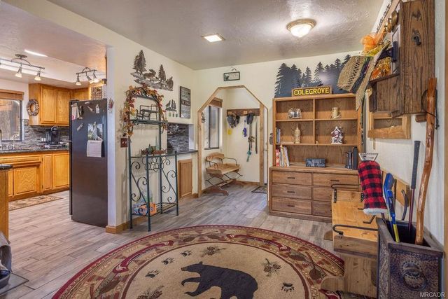 337 Lookout Drive, Big Bear, CA 92314