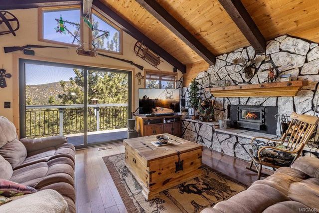 337 Lookout Drive, Big Bear, CA 92314