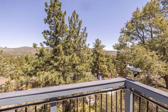 337 Lookout Drive, Big Bear, CA 92314