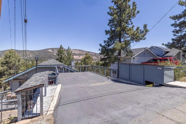 337 Lookout Drive, Big Bear, CA 92314