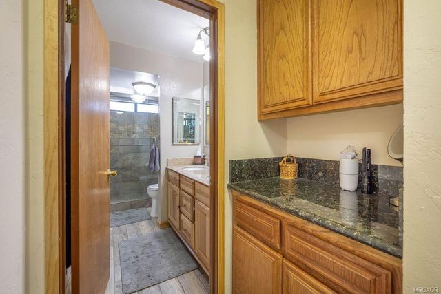 337 Lookout Drive, Big Bear, CA 92314