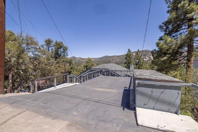 337 Lookout Drive, Big Bear, CA 92314