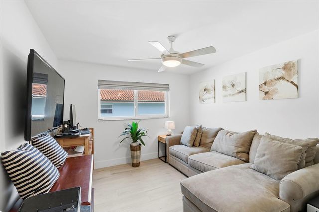 1450 N Riverside Drive 201, Pompano Beach, FL 33062