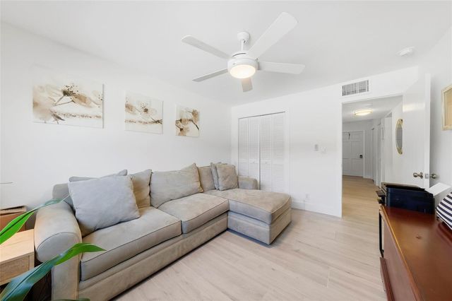 1450 N Riverside Drive 201, Pompano Beach, FL 33062