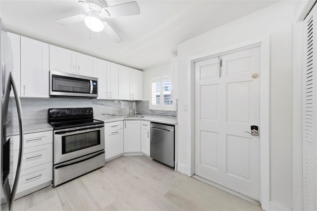 1450 N Riverside Drive 201, Pompano Beach, FL 33062