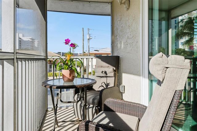 1450 N Riverside Drive 201, Pompano Beach, FL 33062