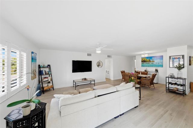 1450 N Riverside Drive 201, Pompano Beach, FL 33062