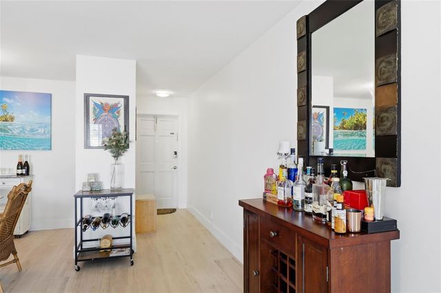 1450 N Riverside Drive 201, Pompano Beach, FL 33062