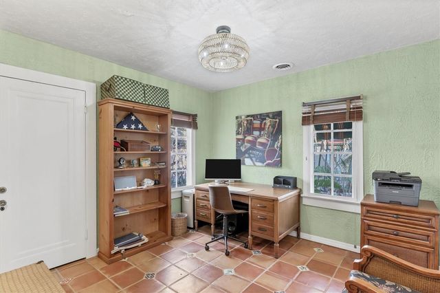 202 POCONO TRAIL E, Nokomis, FL 34275