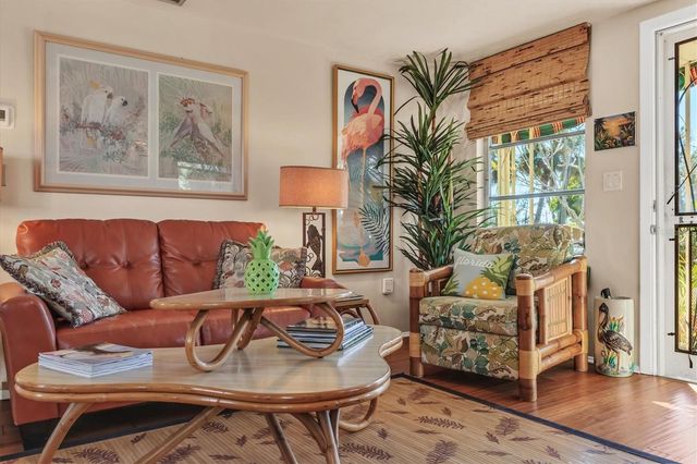 202 POCONO TRAIL E, Nokomis, FL 34275