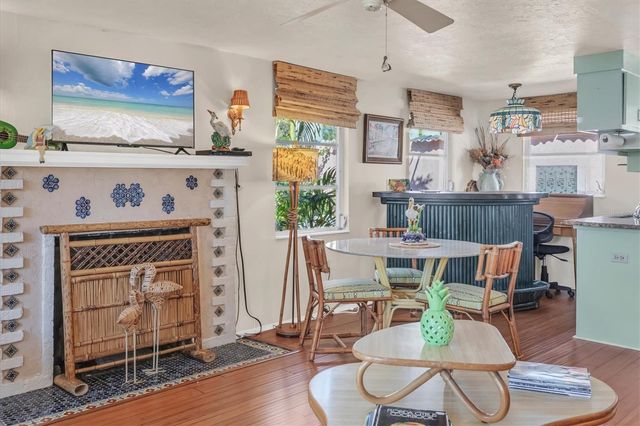 202 POCONO TRAIL E, Nokomis, FL 34275