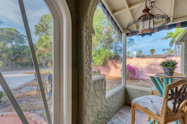 202 POCONO TRAIL E, Nokomis, FL 34275