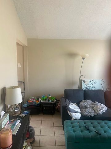 603 WESTERN PARK DR, Memphis, TN 38109