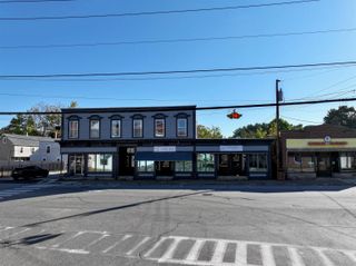 445 Main Street, Farmington, NH 03835