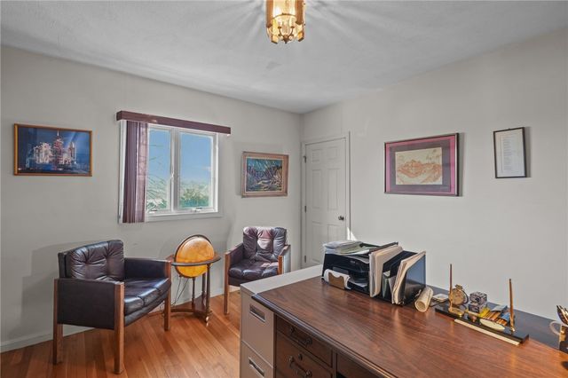 82 Mountain Laurel Drive, Cranston, RI 02920