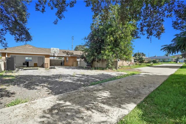 1407 S Craig Dr, West Covina, CA 91790