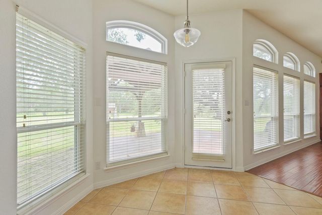 330 Humphrey DR, Buda, TX 78610